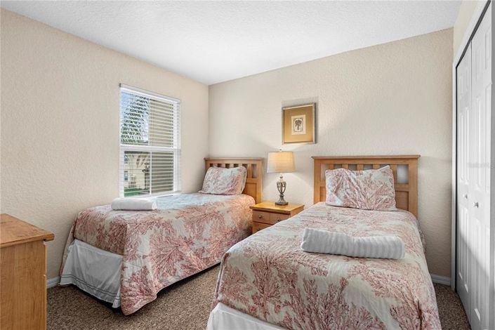 Image No.25-4 Bed Townhouse for sale