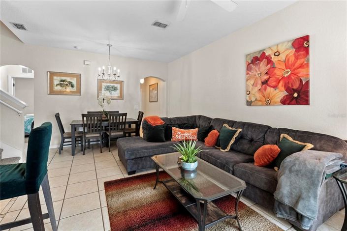 Image No.7-4 Bed Townhouse for sale