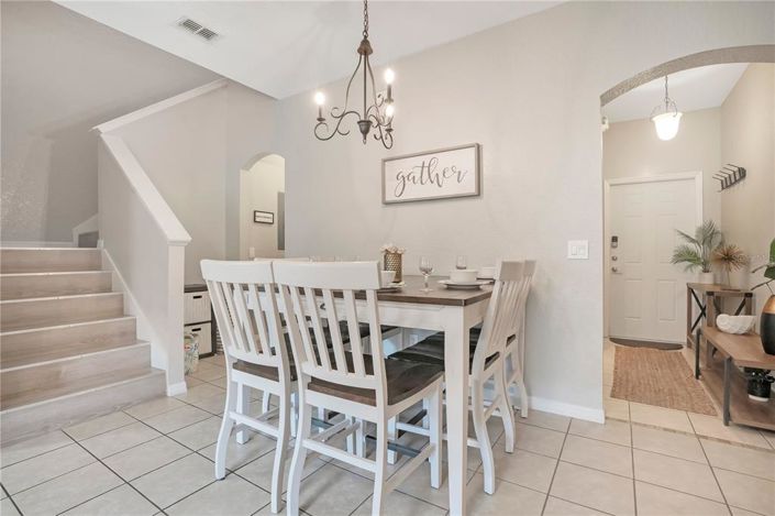 Image No.11-4 Bed Townhouse for sale