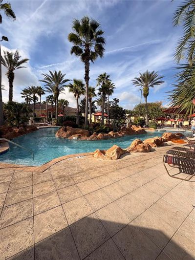 Image No.32-4 Bed Townhouse for sale