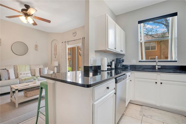 Image No.6-4 Bed Townhouse for sale