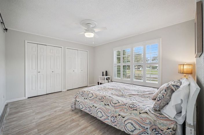 Image No.26-5 Bed Property for sale