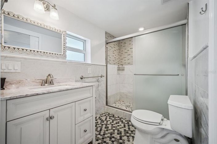 Image No.33-5 Bed Property for sale