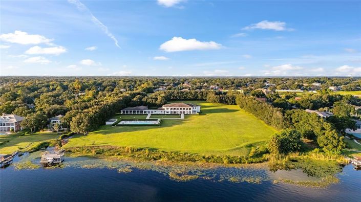 Image No.39-7 Bed Property for sale