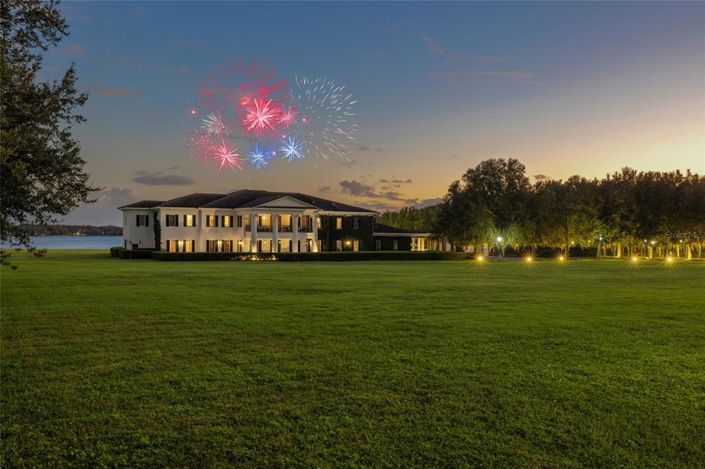 Image No.40-7 Bed Property for sale