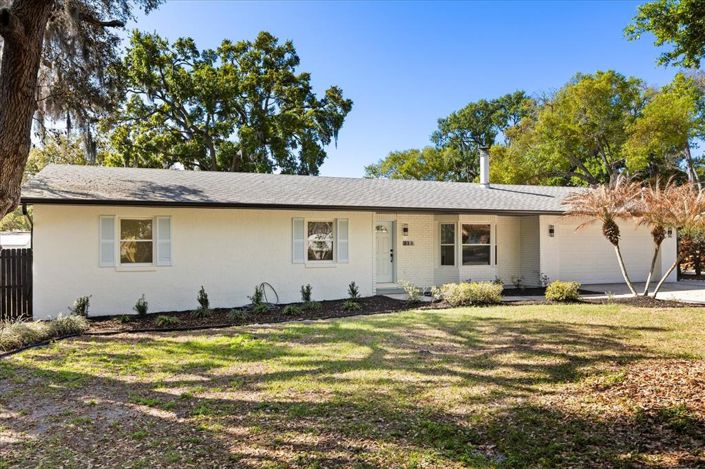 Image No.2-Propriété de 3 chambres à vendre à Oakland