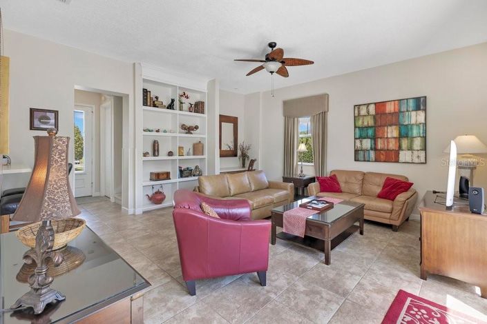 Image No.7-3 Bed Property for sale