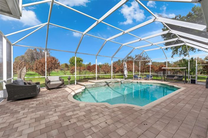 Image No.33-Propriété de 4 chambres à vendre à Orlando