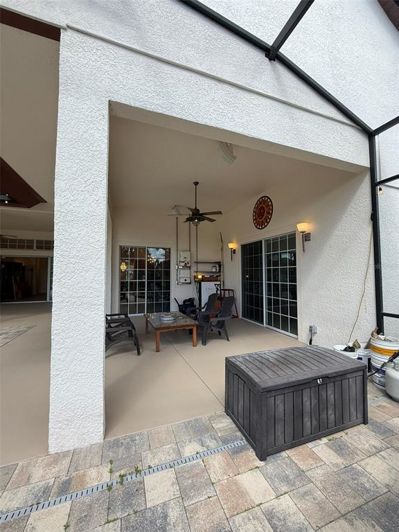 Image No.24-5 Bed Property for sale