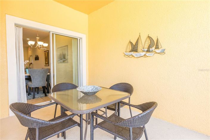 Image No.6-4 Bed Townhouse for sale