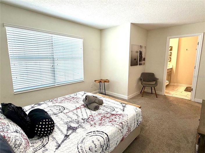 Image No.23-5 Bed Townhouse for sale