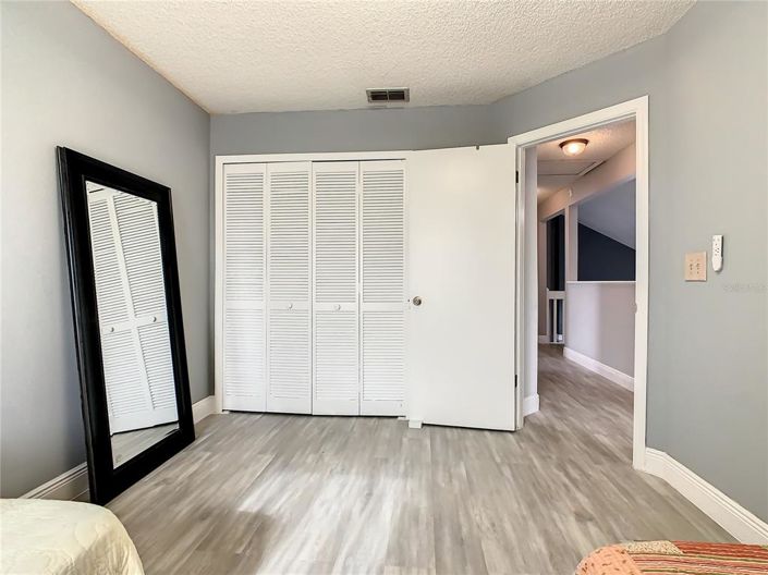 Image No.29-6 Bed Property for sale