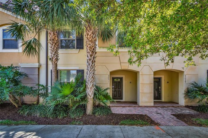 Image No.2-5 Bed Townhouse for sale