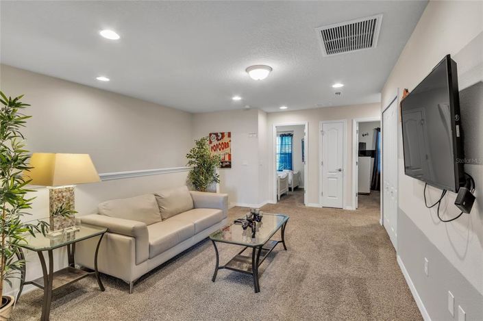 Image No.22-5 Bed Townhouse for sale