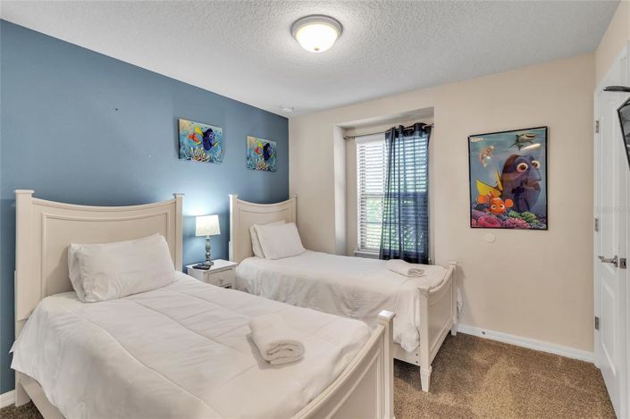 Image No.26-5 Bed Townhouse for sale