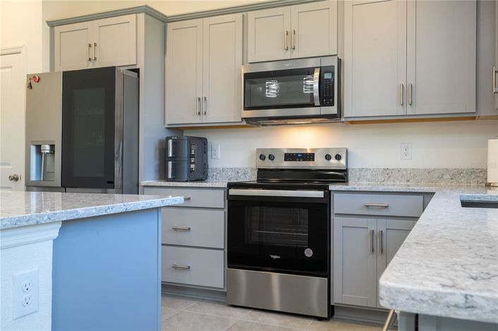 Image No.12-5 Bed Property for sale