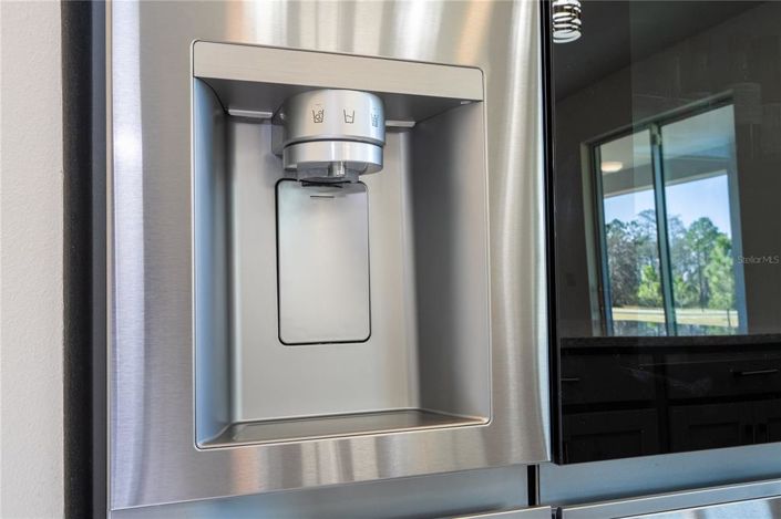 Image No.20-5 Bed Property for sale