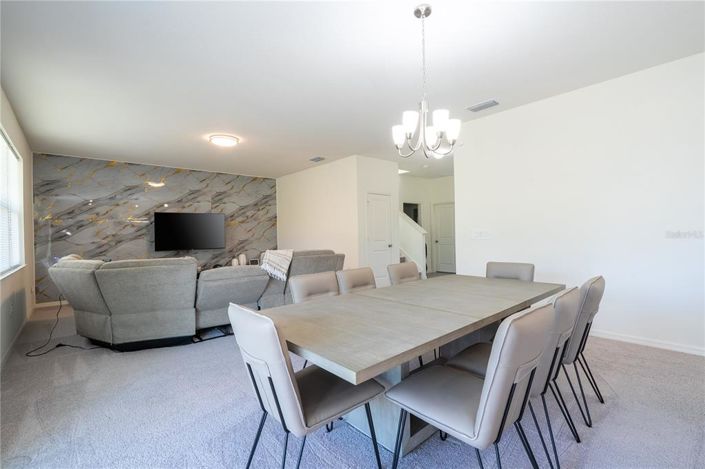 Image No.28-5 Bed Property for sale