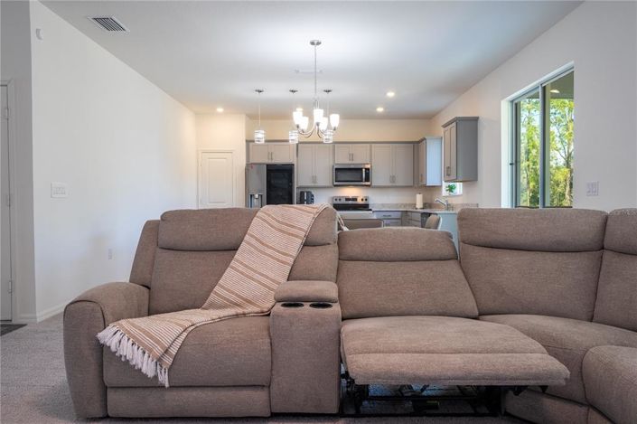 Image No.33-5 Bed Property for sale