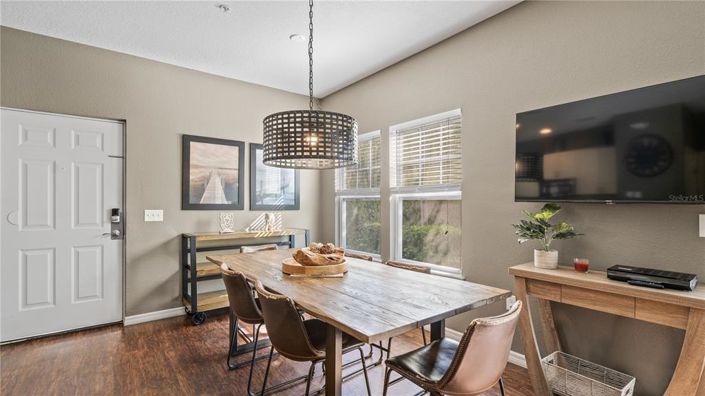 Image No.16-4 Bed Townhouse for sale