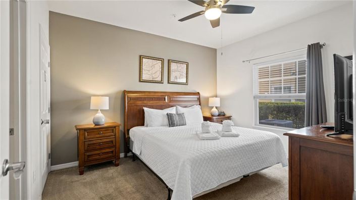 Image No.17-4 Bed Townhouse for sale