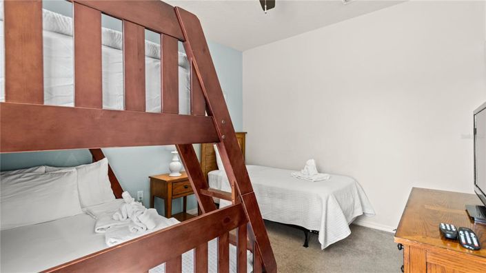 Image No.19-4 Bed Townhouse for sale