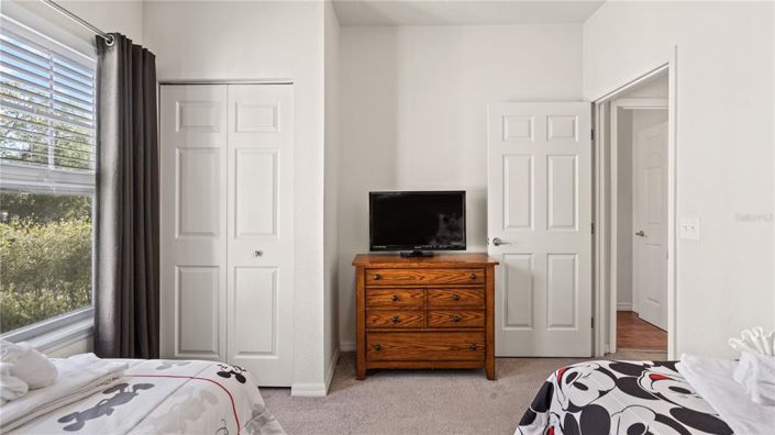 Image No.25-4 Bed Townhouse for sale