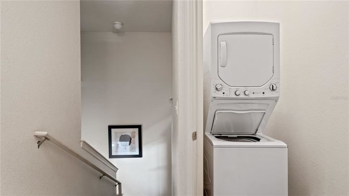 Image No.38-4 Bed Townhouse for sale