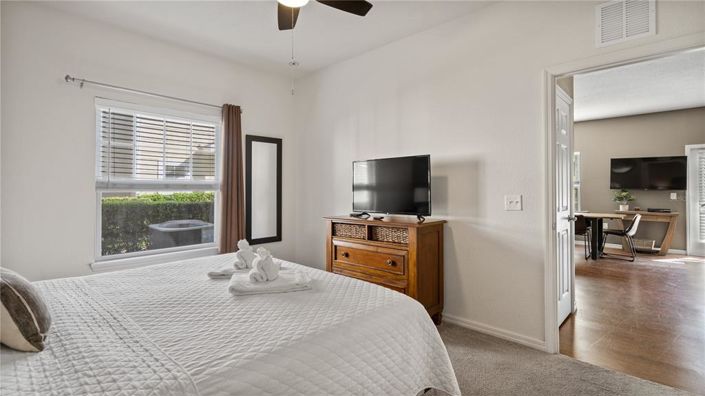 Image No.44-4 Bed Townhouse for sale