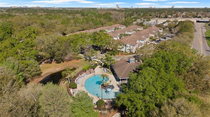 Image No.52-4 Bed Townhouse for sale