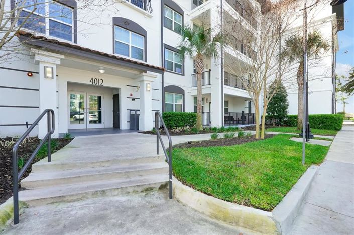 Image No.3-Propriété de 3 chambres à vendre à Orlando