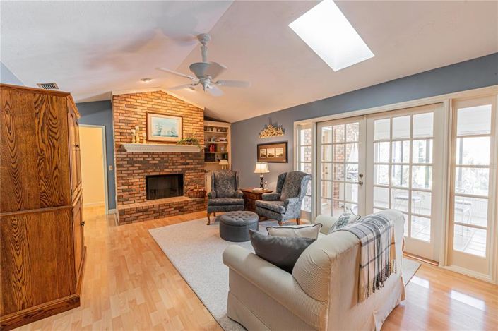 Image No.18-4 Bed Property for sale