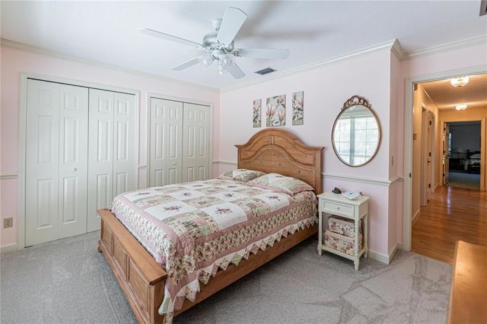 Image No.30-4 Bed Property for sale