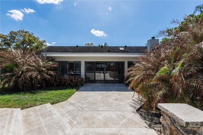 Image No.41-4 Bed Property for sale