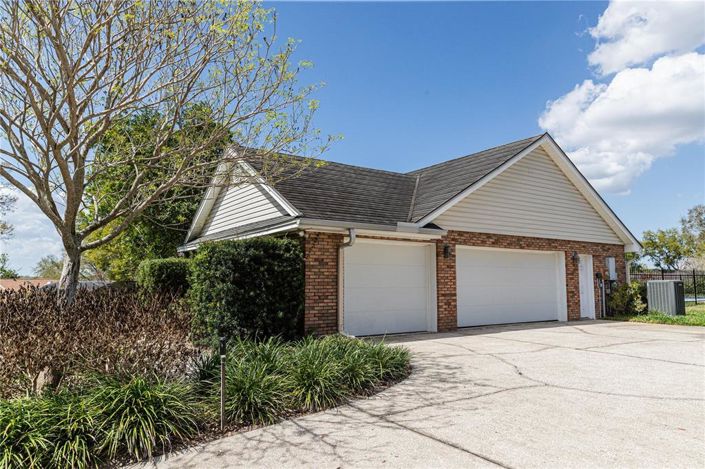 Image No.42-4 Bed Property for sale