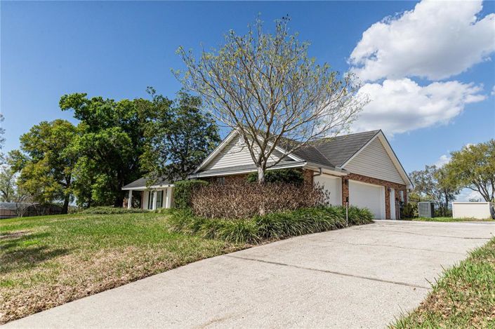 Image No.49-4 Bed Property for sale