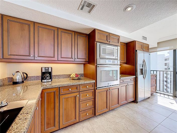 Image No.12-2 Bed Property for sale