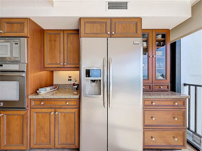 Image No.15-2 Bed Property for sale