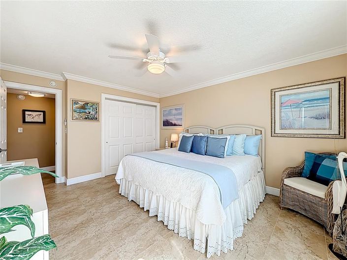 Image No.20-2 Bed Property for sale