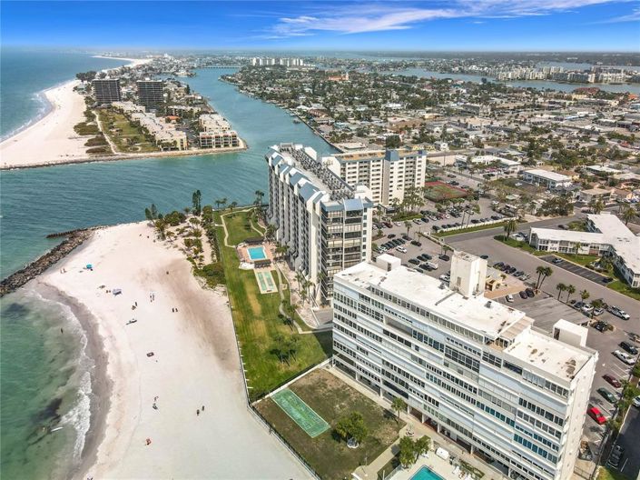 Image No.30-2 Bed Property for sale