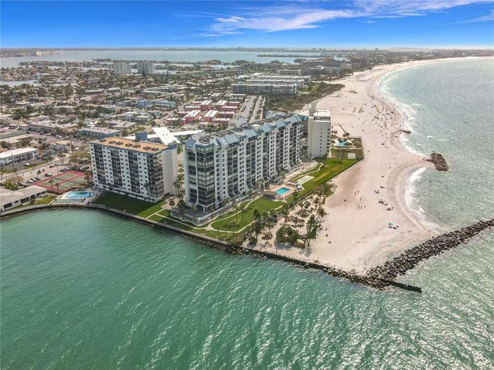 Image No.34-2 Bed Property for sale