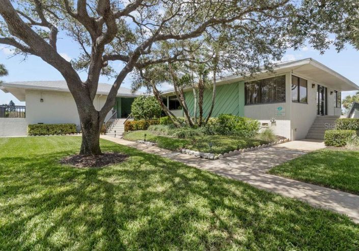 Image No.37-2 Bed Property for sale