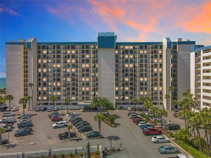 Image No.53-2 Bed Property for sale