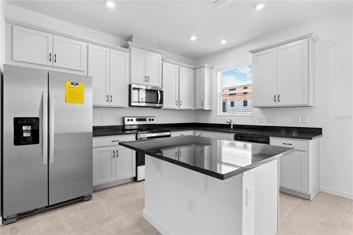 Image No.7-3 Bed Townhouse for sale