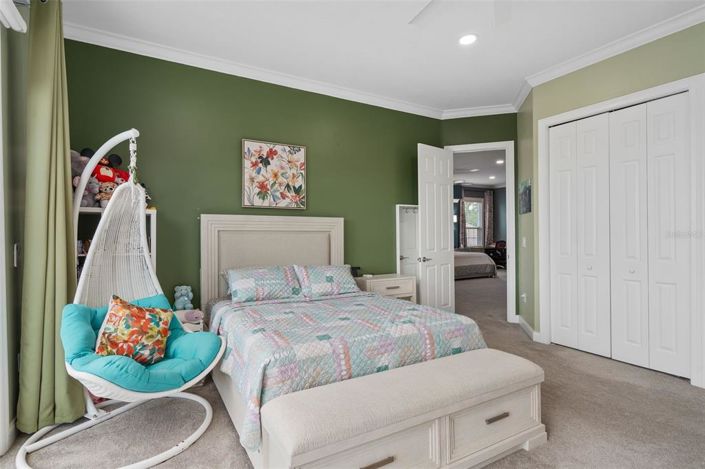 Image No.34-6 Bed Property for sale