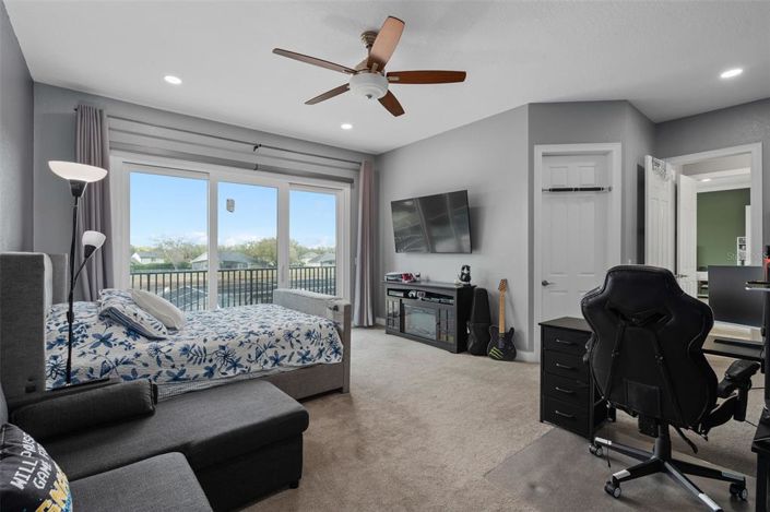 Image No.36-6 Bed Property for sale