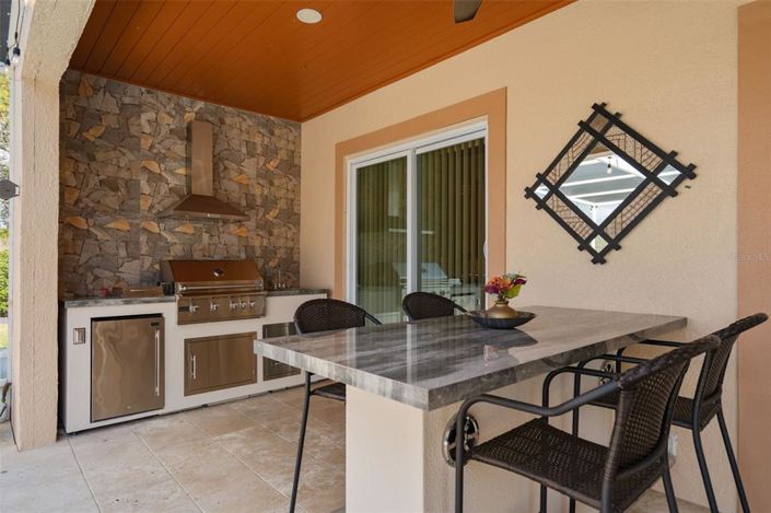 Image No.49-6 Bed Property for sale