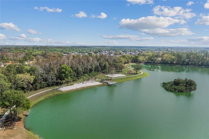 Image No.4-4 Bed Property for sale