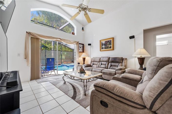 Image No.5-4 Bed Property for sale