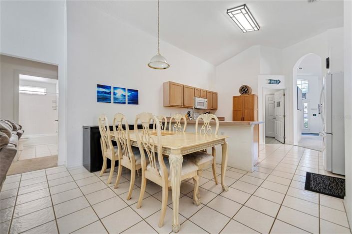 Image No.7-4 Bed Property for sale